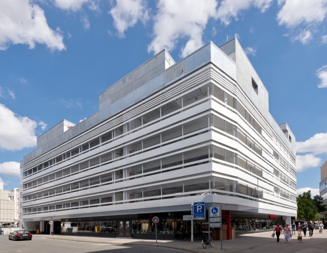 PARKHAUS WINDMÜHLENSTRASSE