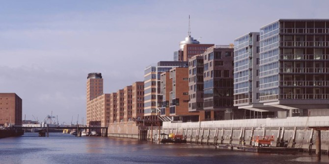 DOCK 4 SANDTORKAI 62