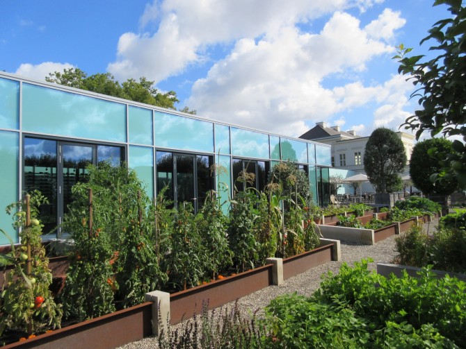 ERWEITERUNG SCHLOSSKÜCHE